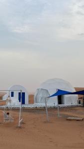 Gallery image of Bubbles Domes Private Cmp in Al Wāşil