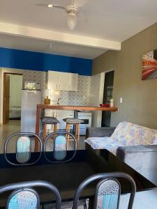 Kuchyň nebo kuchyňský kout v ubytování Apartamento 02 no Vivendas do Serrano em Lençóis