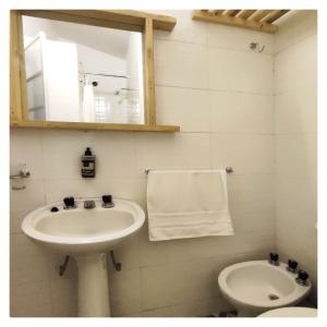 Ένα μπάνιο στο CASA TRANSFORMER