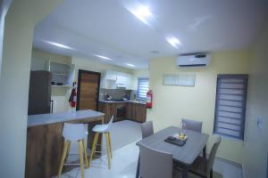 Φωτογραφία από το άλμπουμ του Picturesque 3-bedroom Apartment in Yaba σε Lagos +7 φωτογραφίες