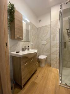 a bathroom with a sink and a shower at ANITA'S in Ovindoli