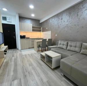 Gallery image of cocoluxapartmanl73 in Trnava +30 photos