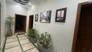 Afbeelding uit fotogalerij van Midways Guest House and Hotels in Islamabad
