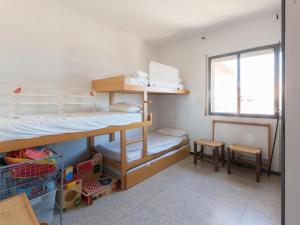 Postel nebo postele na pokoji v ubytování Apto TCanigo9B - Wifi, vistas, parking. - ES-89-81