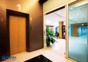 Fotografie z fotogalerie ubytování Horizon Hotel v destinaci Surat Thani