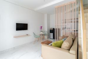 Køkken eller tekøkken på Ellavie Aparthouse Kerobokan + 21 billeder