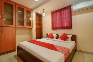 Posteľ alebo postele v izbe v ubytovaní PRANOV RESIDENCY-Luxury