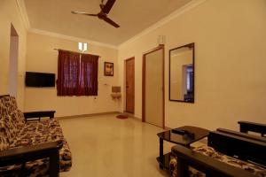 Μια τηλεόραση ή/και κέντρο ψυχαγωγίας στο PRANOV RESIDENCY-Luxury