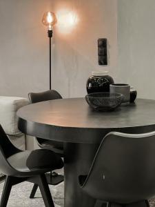 Fotografie z fotogalerie ubytování CASAGOLD Glyfada Luxury Apartment Near The Sea v Aténách