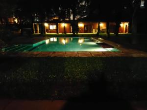 Бассейн в BauHouse Comfort Suites Asuncion или поблизости