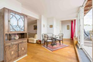 Ruang duduk di Whirlpool , Dachterrasse , Wienblick , zwei Etagen
