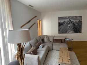 Istumisnurk majutusasutuses Luxus-Mountain-Suite Belvita mit Sauna