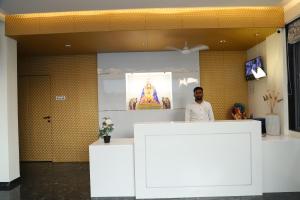 Majoituspaikan Dnyanprabha Executive aula tai vastaanotto