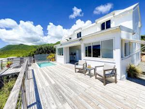 Naktsmītnes Paradise View, Creole house with private pool pilsētā Senmartēna fotogalerijas attēls