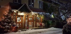 Hotel Restaurant - Häuserl im Wald Graz durante l'inverno
