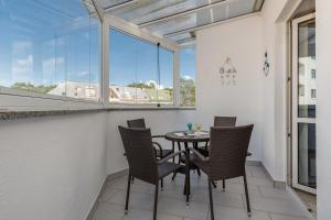 Balkón alebo terasa v ubytovaní Comfy Apartments with Balcony Turystyczna Międzyzdroje by Noclegi Renters