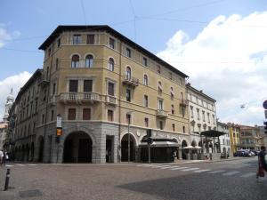Photo de la galerie de l'établissement Apartment Bergamo Centro Storico, à Bergame