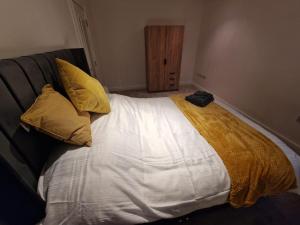 Cama ou camas em um quarto em Homestay by BIC Wellfield 2