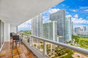 a balcony with a view of the city at Bayfront Gem with Balcony and Pool in Miami