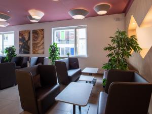 Posezení v ubytování B&B Hotel Bayreuth
