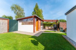 Zahrada ubytování Holiday House Adonis