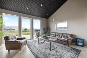 Χώρος καθιστικού στο Serene Summerhouse near Selfoss