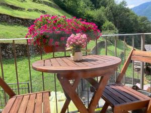 Nespecifikovaný výhled na hory nebo výhled na hory při pohledu z bed and breakfast
