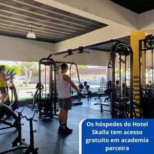 Fitness centrum a/nebo fitness zařízení v ubytování Hotel Skalla - MELHOR CUSTO BENEFICIO