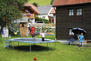 Area giochi per bambini di Ferienhaus Maxi