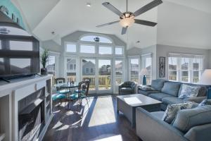 Posezení v ubytování 1771 - Goin Coastal by Resort Realty