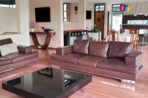 Area tempat duduk di Serenity on a 1740m² land