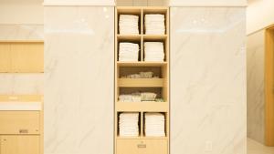 Foto sihtkohas Nagoya asuva majutusasutuse Toyoko Inn Nagoya-eki Sakuradori-guchi Shinkan galeriist