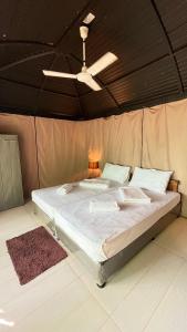 Postel nebo postele na pokoji v ubytování Playa La Caleta Bataan + 37 fotografií