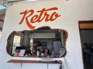 Certifikát, hodnocení, plakát nebo jiný dokument vystavený v ubytování Retro Khe Sanh