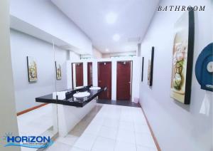 Fotografie z fotogalerie ubytování Horizon Hotel v destinaci Surat Thani