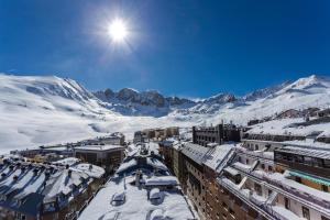 Hotel Màgic Pas im Winter