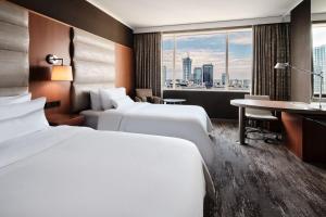 Posteľ alebo postele v izbe v ubytovaní The Westin Warsaw