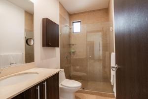 Bagno di Roble Sabana 404 Luxury Apartment Adults Only - Reserva Conchal