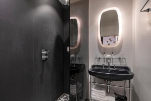 Koupelna v ubytování Hotel Groenendaal