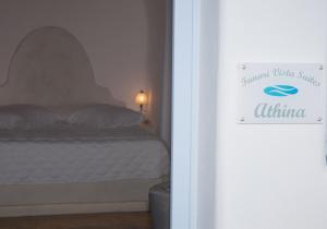 Cama ou camas em um quarto em Fanari Vista Suites