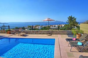 Πισίνα στο ή κοντά στο Villa Ariadne by PosarelliVillas