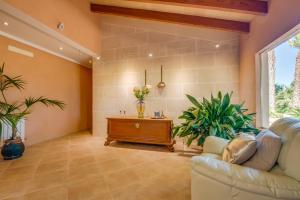 Area soggiorno di Ideal Property Mallorca - Can Ribas