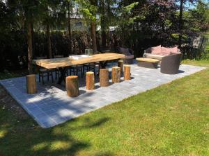 Taman di luar Gite Kleine Beer