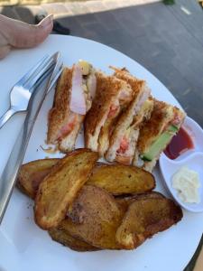Comida en el complejo de cabañas o alrededores