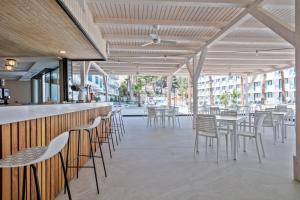 百斯特索尔德奥尔酒店餐厅或其他用餐的地方
