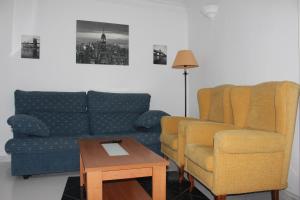 A seating area at Alojamiento Rural Carmen