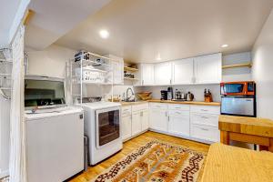 Köök või kööginurk majutusasutuses Taylors Ferry Retreat