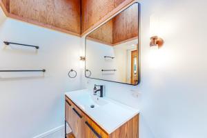 Koupelna v ubytování Dune Drift + 15 fotografií