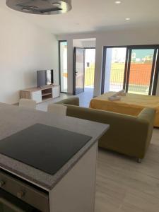 Μια τηλεόραση ή/και κέντρο ψυχαγωγίας στο CASA ANALUCIA