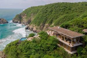 Photo de la galerie de l'établissement Gran Chicatana Spectacular Beach Front Villas, à Mazunte